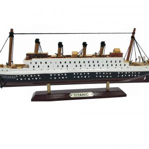 maqueta titanic
